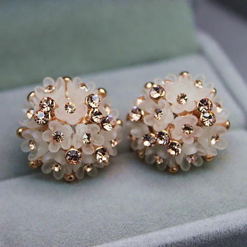 2021 New Fashion Wedding Jewelry For Women Gold Color Austrian Crystal Enamel Flower Stud Earrings Fashion Female Earrings Gifts