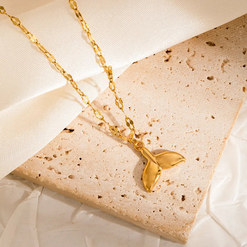 Ocean Style Starfish Sea Turtle Octopus Stainless Steel Pendant Necklace Fashion Gold Plated Summer Beach Jewelry Accessory
