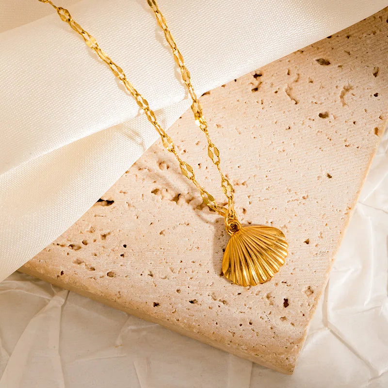 Ocean Style Starfish Sea Turtle Octopus Stainless Steel Pendant Necklace Fashion Gold Plated Summer Beach Jewelry Accessory