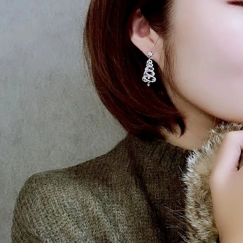 New Zircon Christmas Tree Earrings for Women Shiny Rhinestone Star Pearl Stud Earring New Year Xmas Festival Ear Jewelry